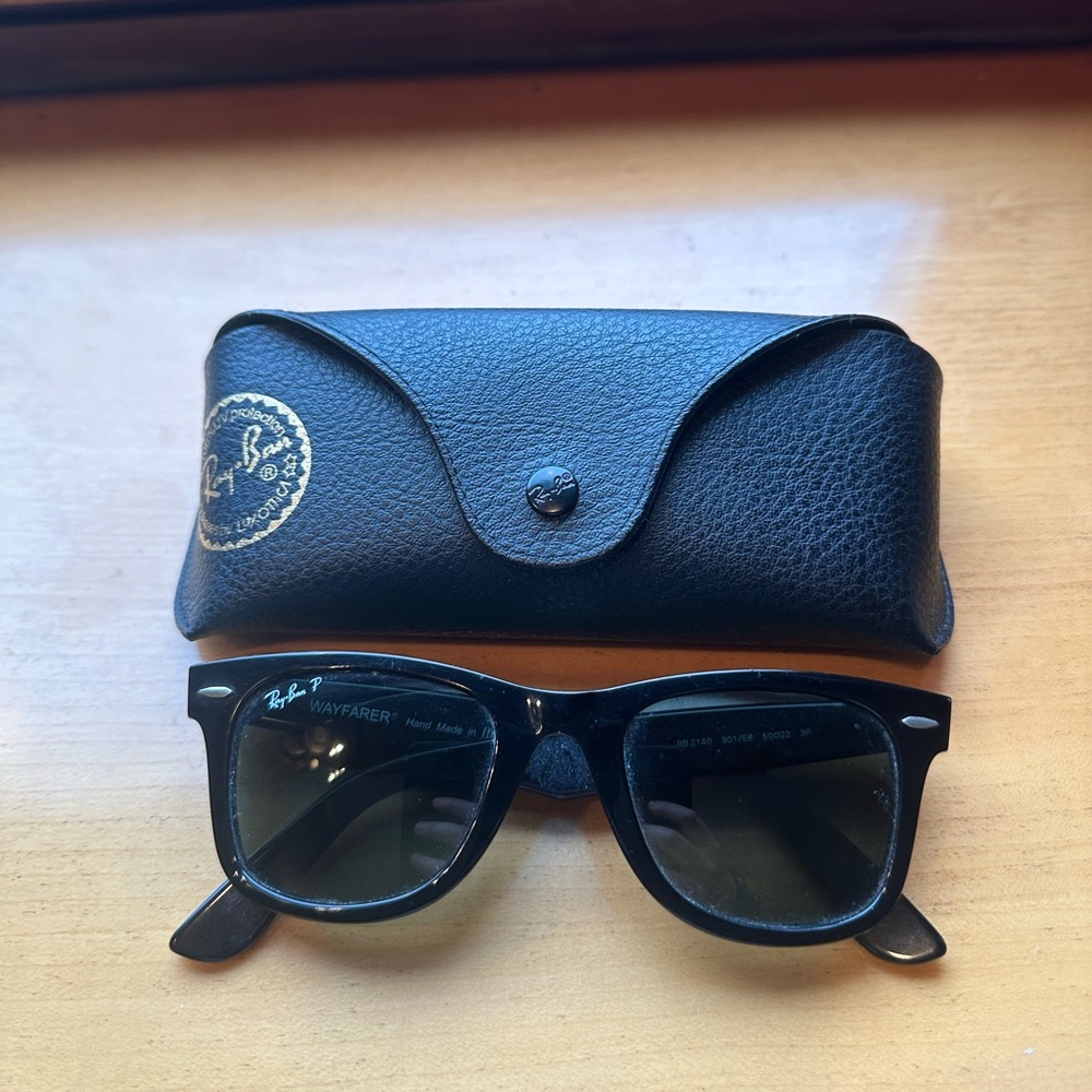 RAY BAN glossy black wayfarers